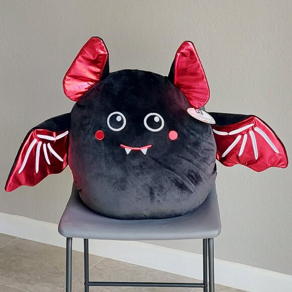 Member's Mark Black & Red Bat Secret Pocket Plush - Picture 1 of 12